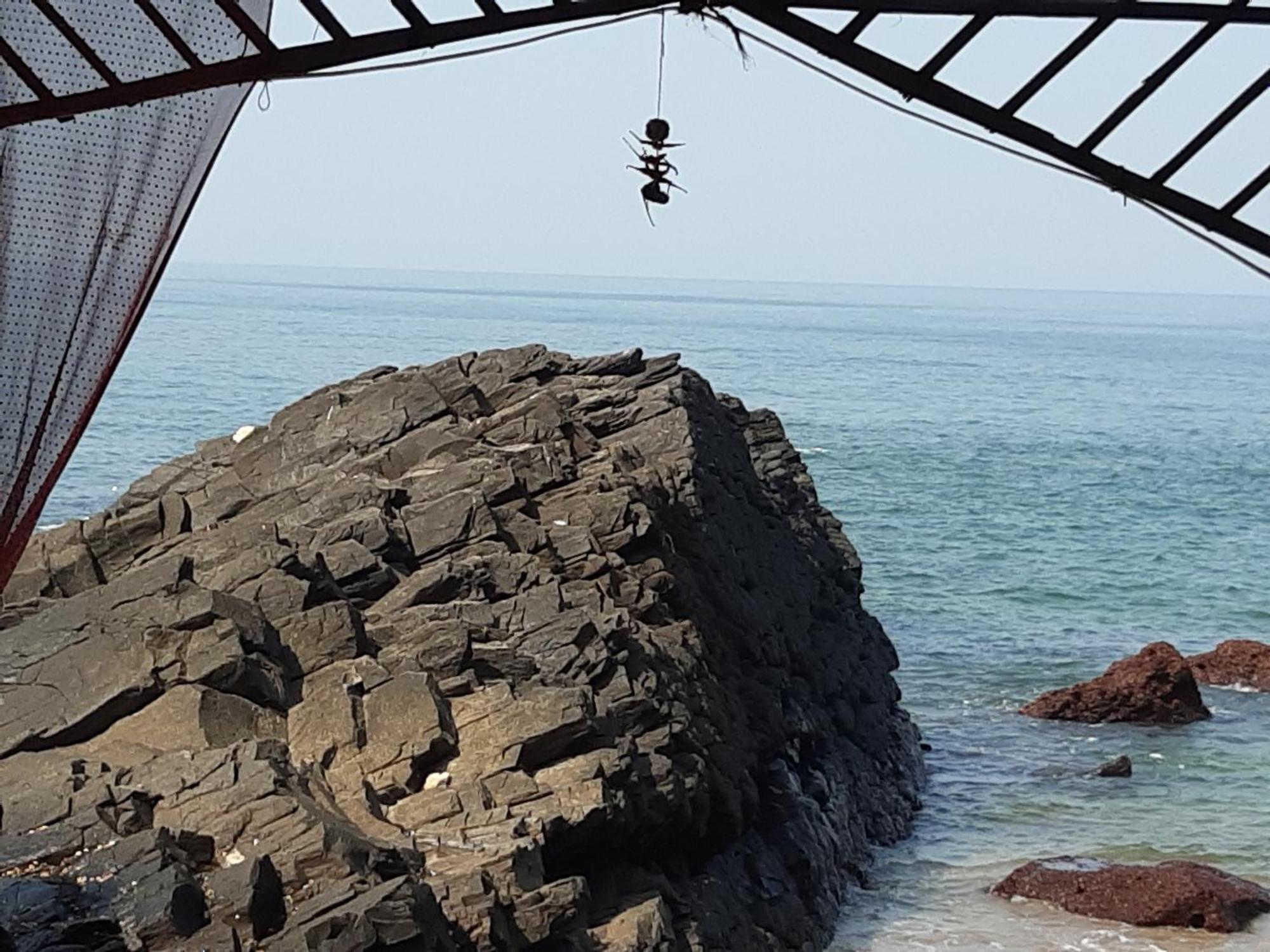 Om Ganesh Guest House Cliffside Arambol Zewnętrze zdjęcie