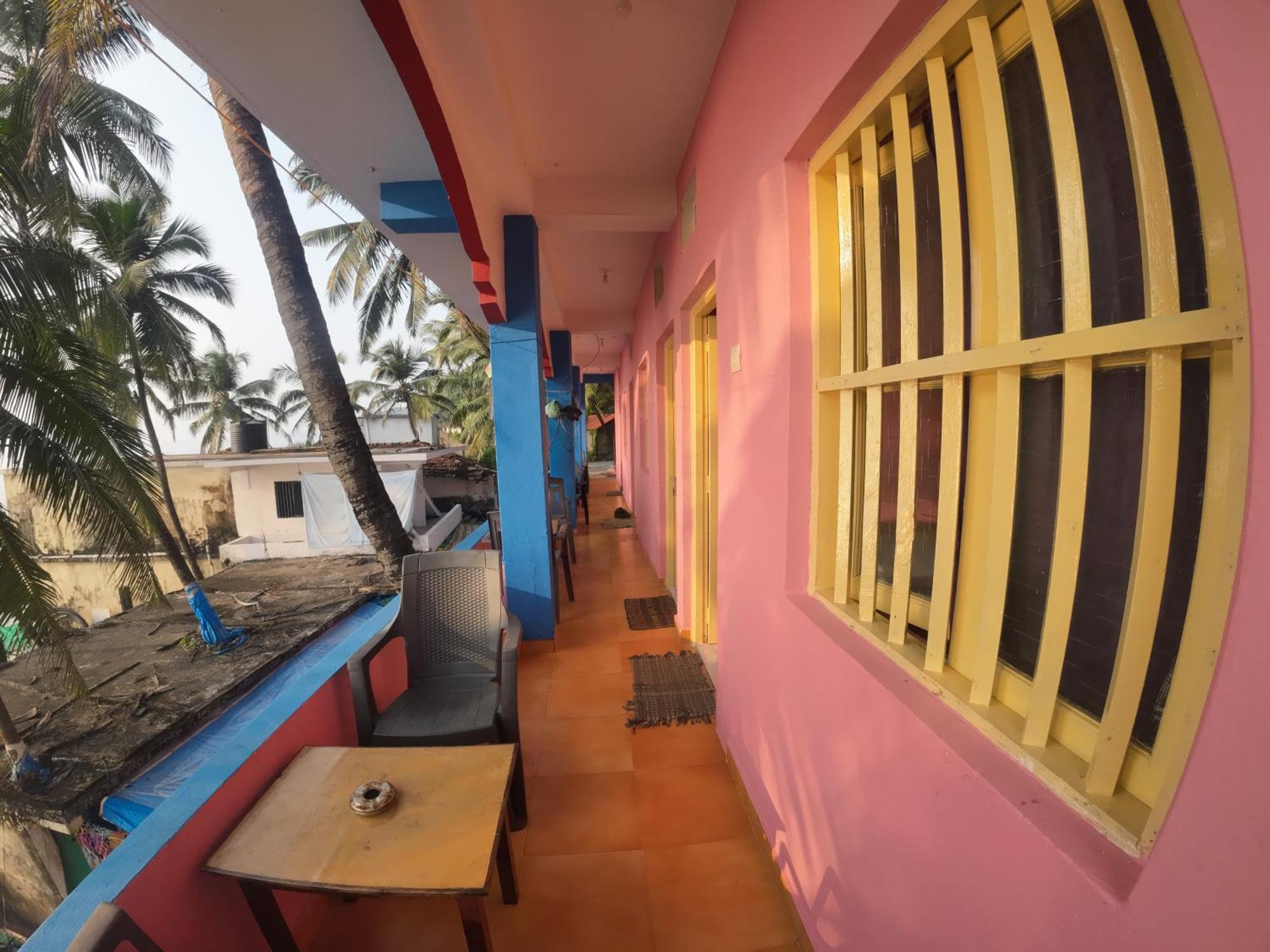 Om Ganesh Guest House Cliffside Arambol Zewnętrze zdjęcie