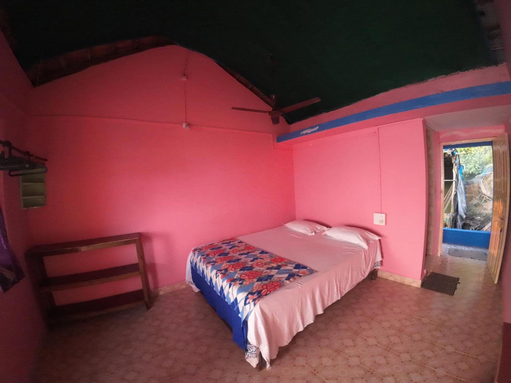 Om Ganesh Guest House Cliffside Arambol Zewnętrze zdjęcie
