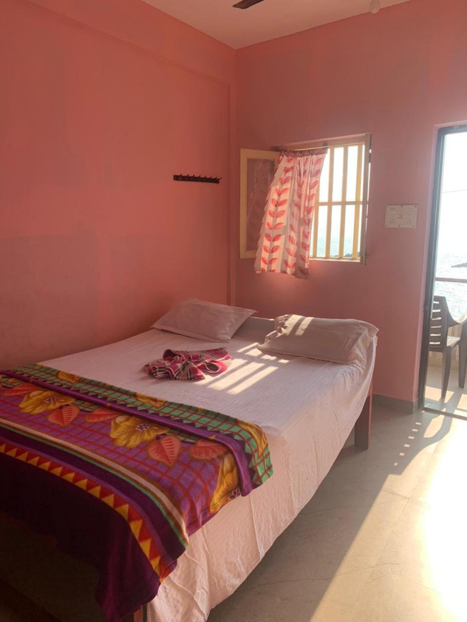 Om Ganesh Guest House Cliffside Arambol Zewnętrze zdjęcie